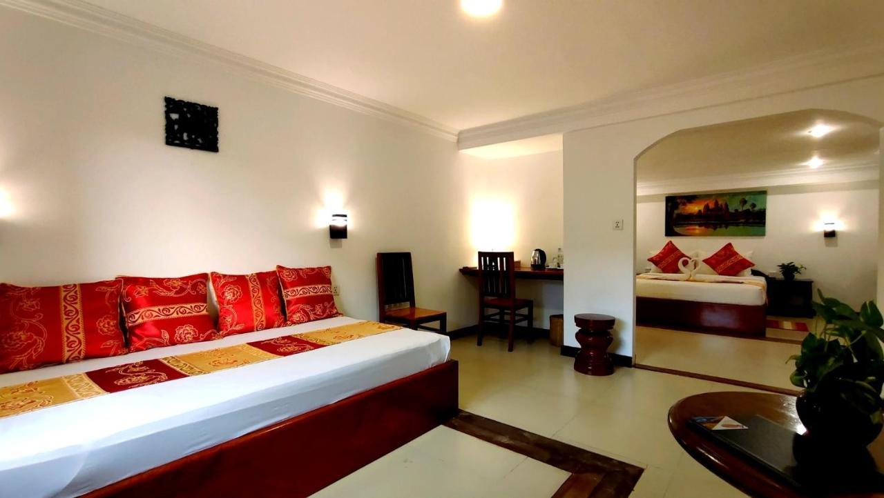 La Villa du Bonheur Siem Reap Esterno foto