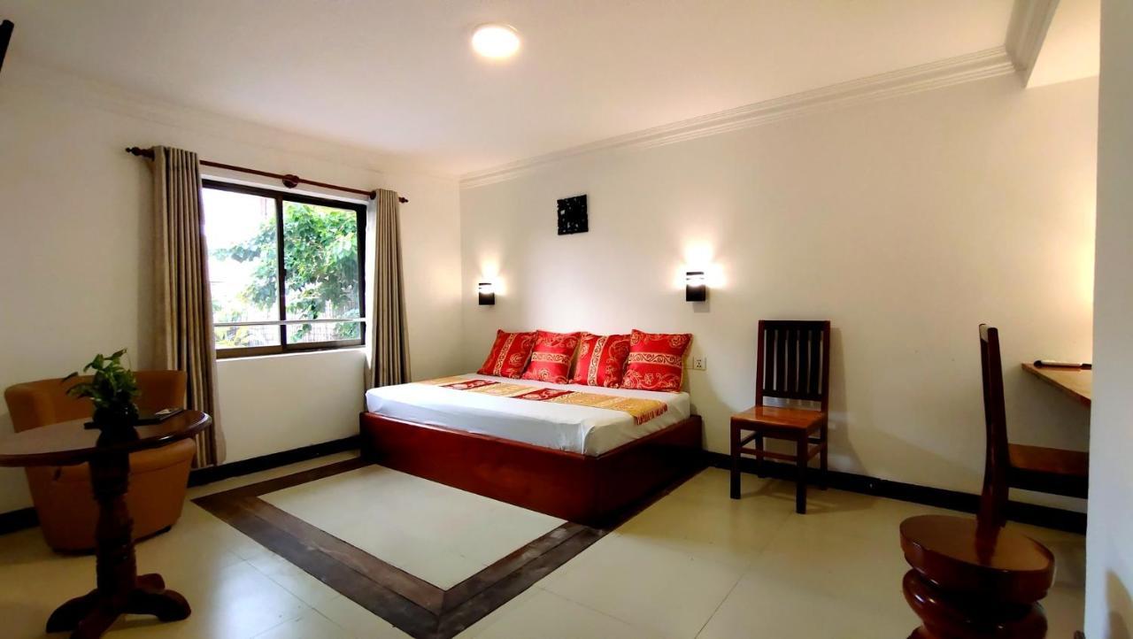 La Villa du Bonheur Siem Reap Esterno foto