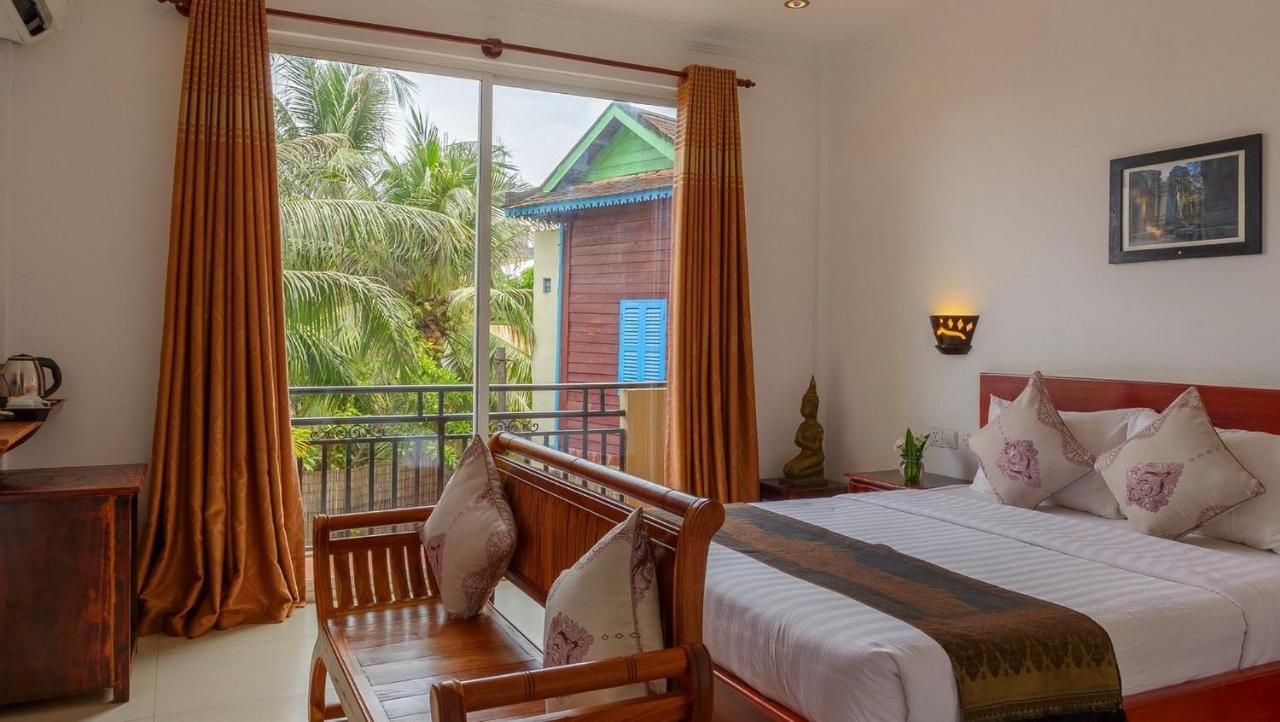 La Villa du Bonheur Siem Reap Esterno foto