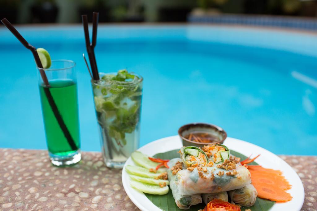 La Villa du Bonheur Siem Reap Esterno foto