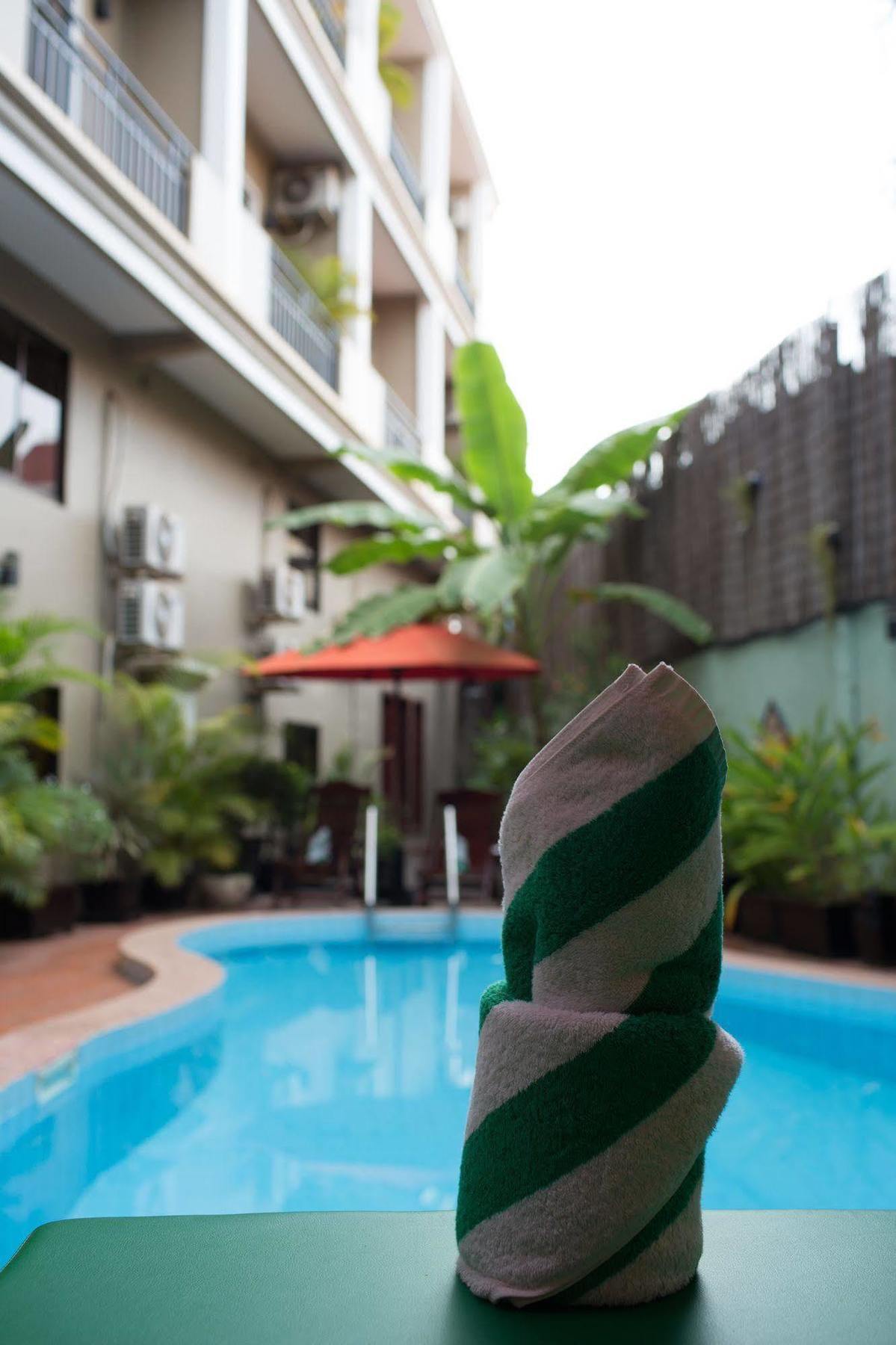 La Villa du Bonheur Siem Reap Esterno foto