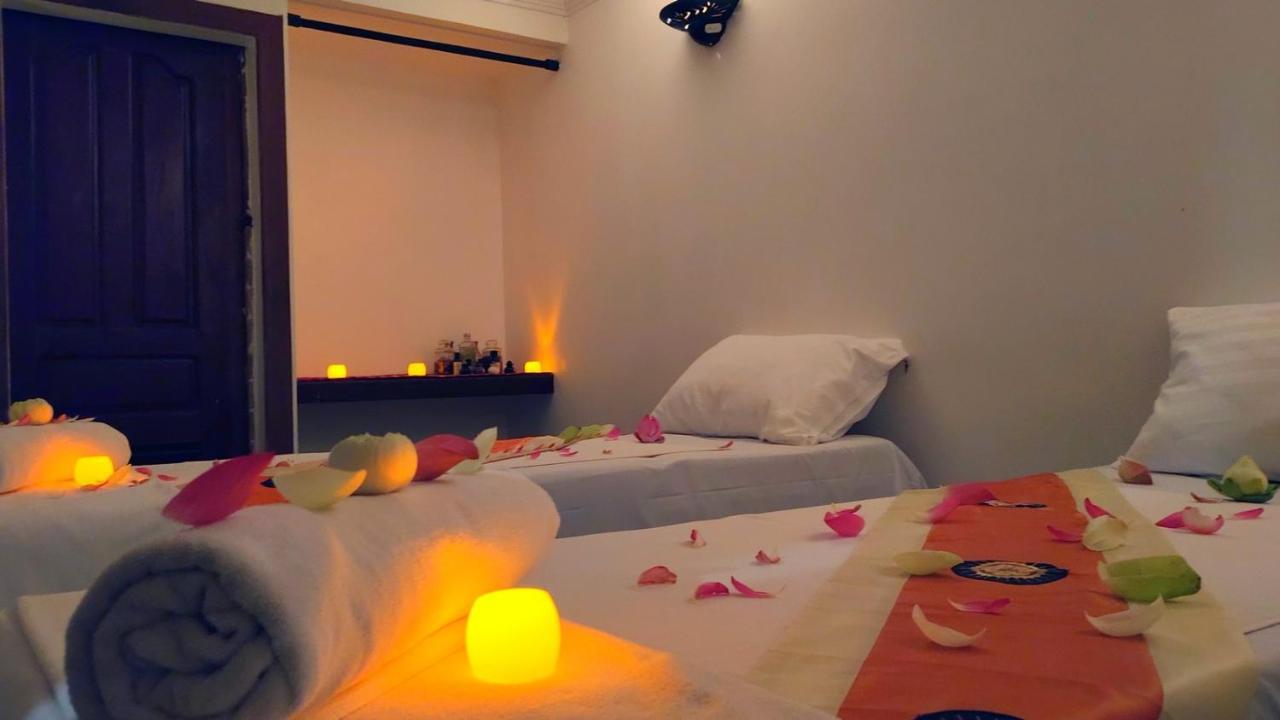 La Villa du Bonheur Siem Reap Esterno foto
